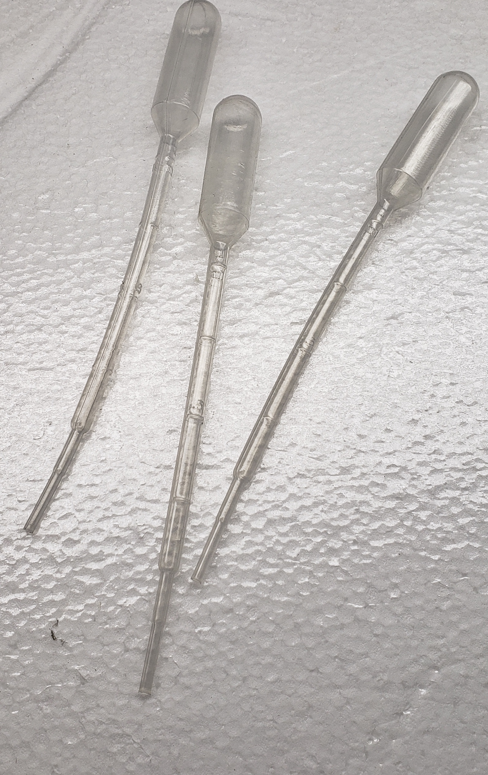 3 ml plastic pipette